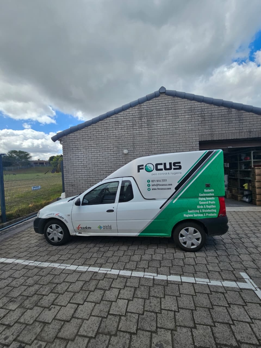 To Let Commercial Property for Rent in Rosenpark Western Cape